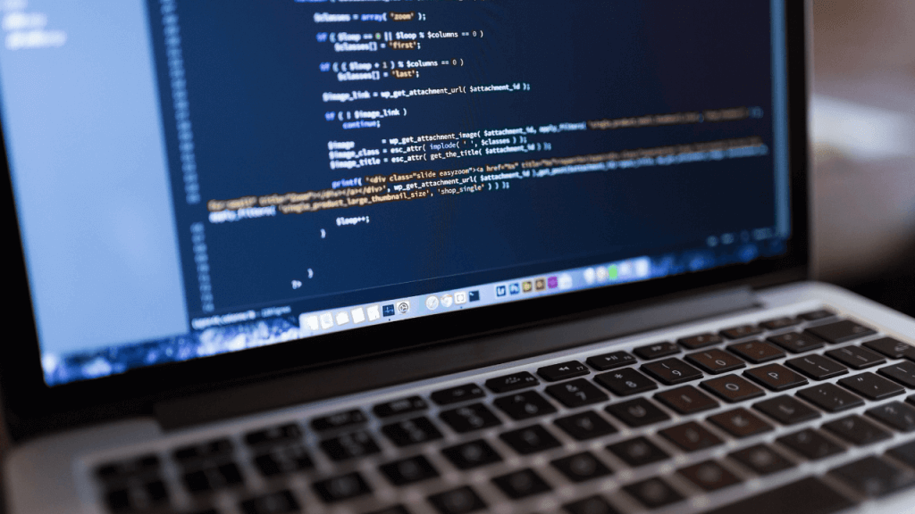 ノーコード（NoCode）開発に必要となるのはPCのスペック